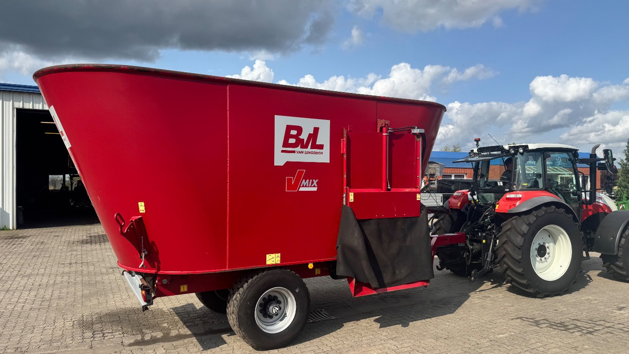 BVL V-Mix 17-2S # top Zustand # - Lopbarības mikseris: foto 4 BVL V-Mix 17-2S # top Zustand # - Lopbarības mikseris: foto 4