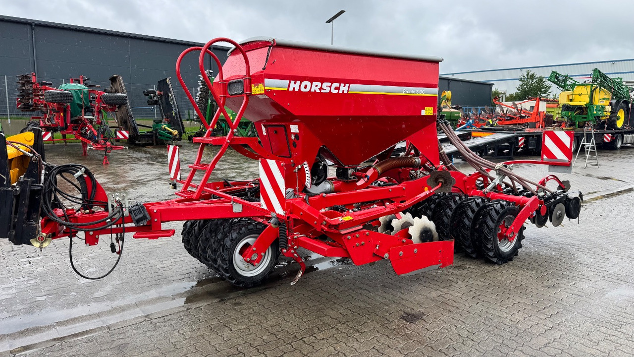 Horsch Pronto 3DC Top Zustand - Sējmašīna: foto 4 Horsch Pronto 3DC Top Zustand - Sējmašīna: foto 4