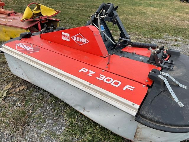 Frontmähwerk, Kuhn, PZ 300F - Pļāvējs: foto 1 Frontmähwerk, Kuhn, PZ 300F - Pļāvējs: foto 1