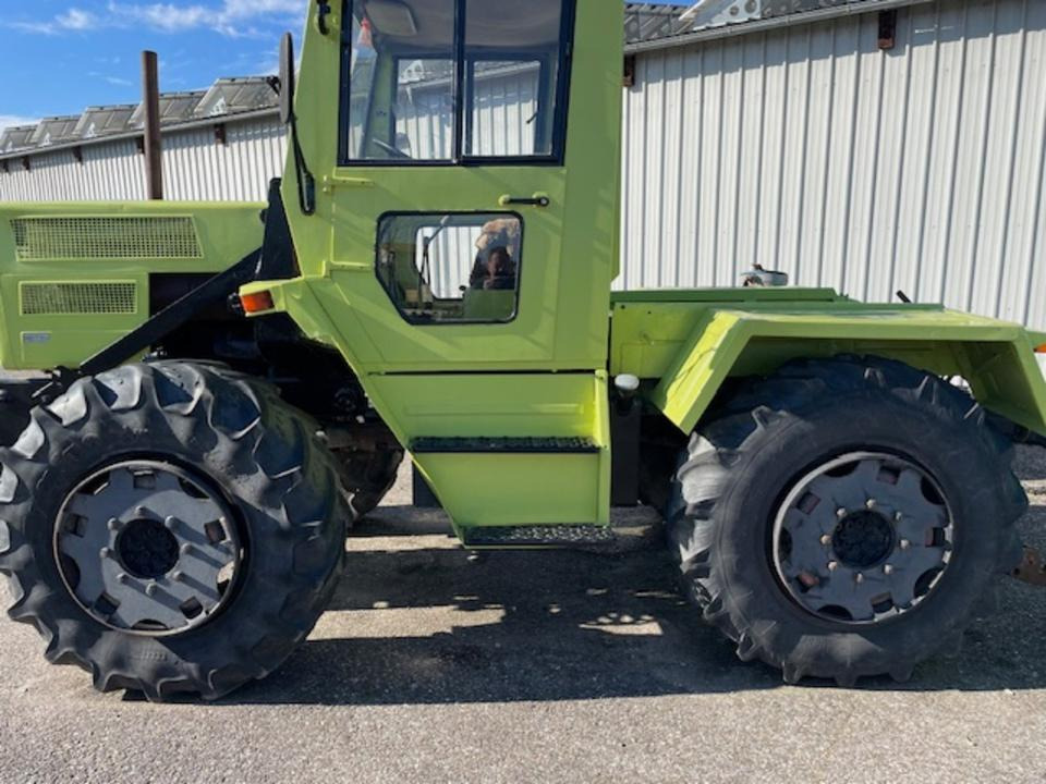 MB-Trac 8001 - Traktors: foto 3 MB-Trac 8001 - Traktors: foto 3