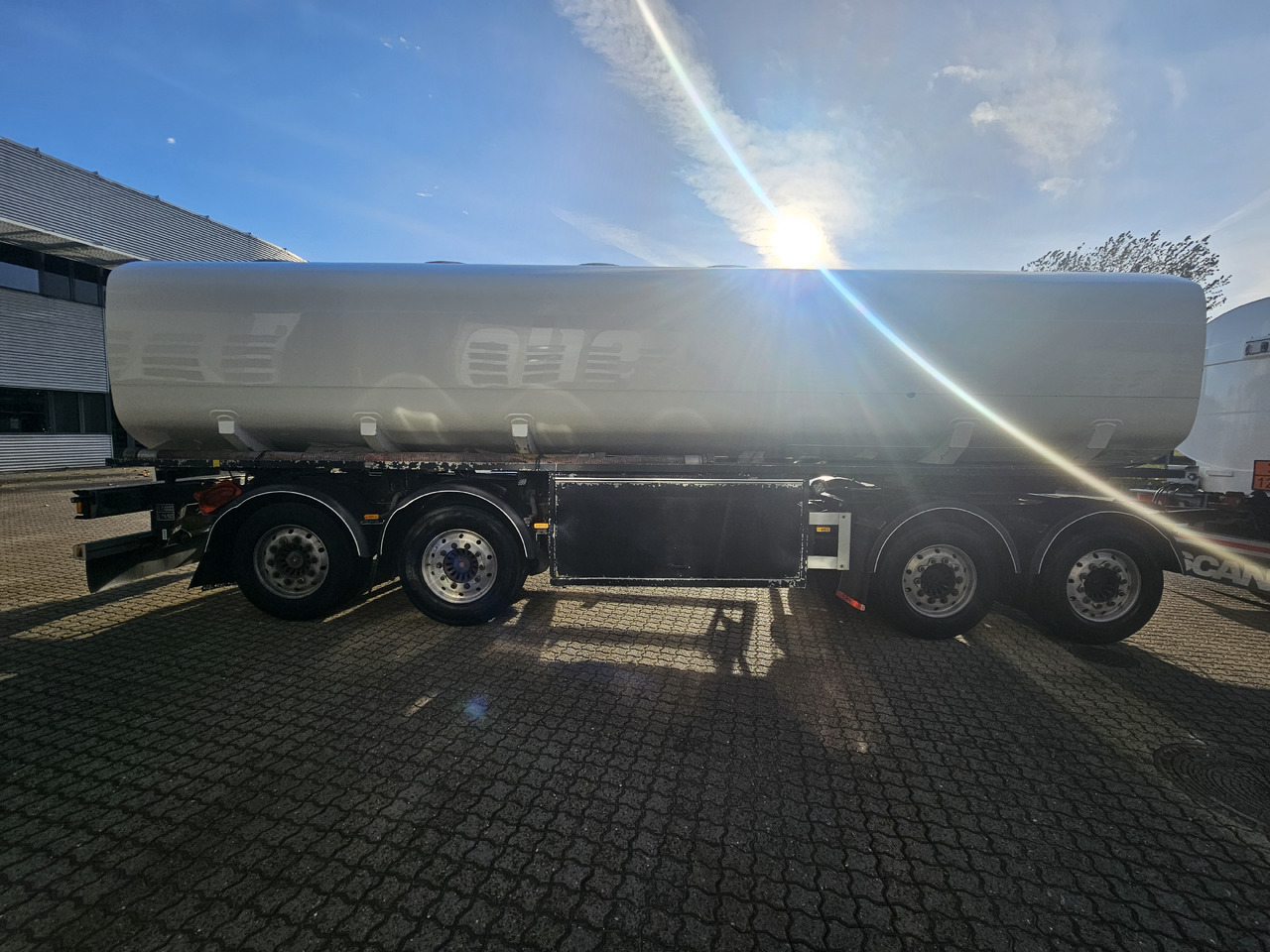 Piekabe cisterna EUROTANK 4 Akslet: foto 7