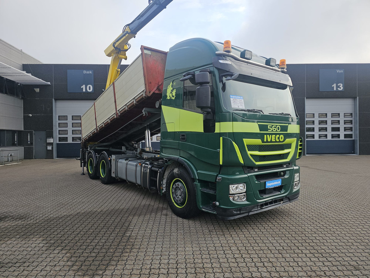 Iveco Stralis 560 6x4 - Konteineru vedējs/ Kravas automašīna ar noņemamā virsbūve, Kravas auto ar manipulatoru: foto 2 Iveco Stralis 560 6x4 - Konteineru vedējs/ Kravas automašīna ar noņemamā virsbūve, Kravas auto ar manipulatoru: foto 2