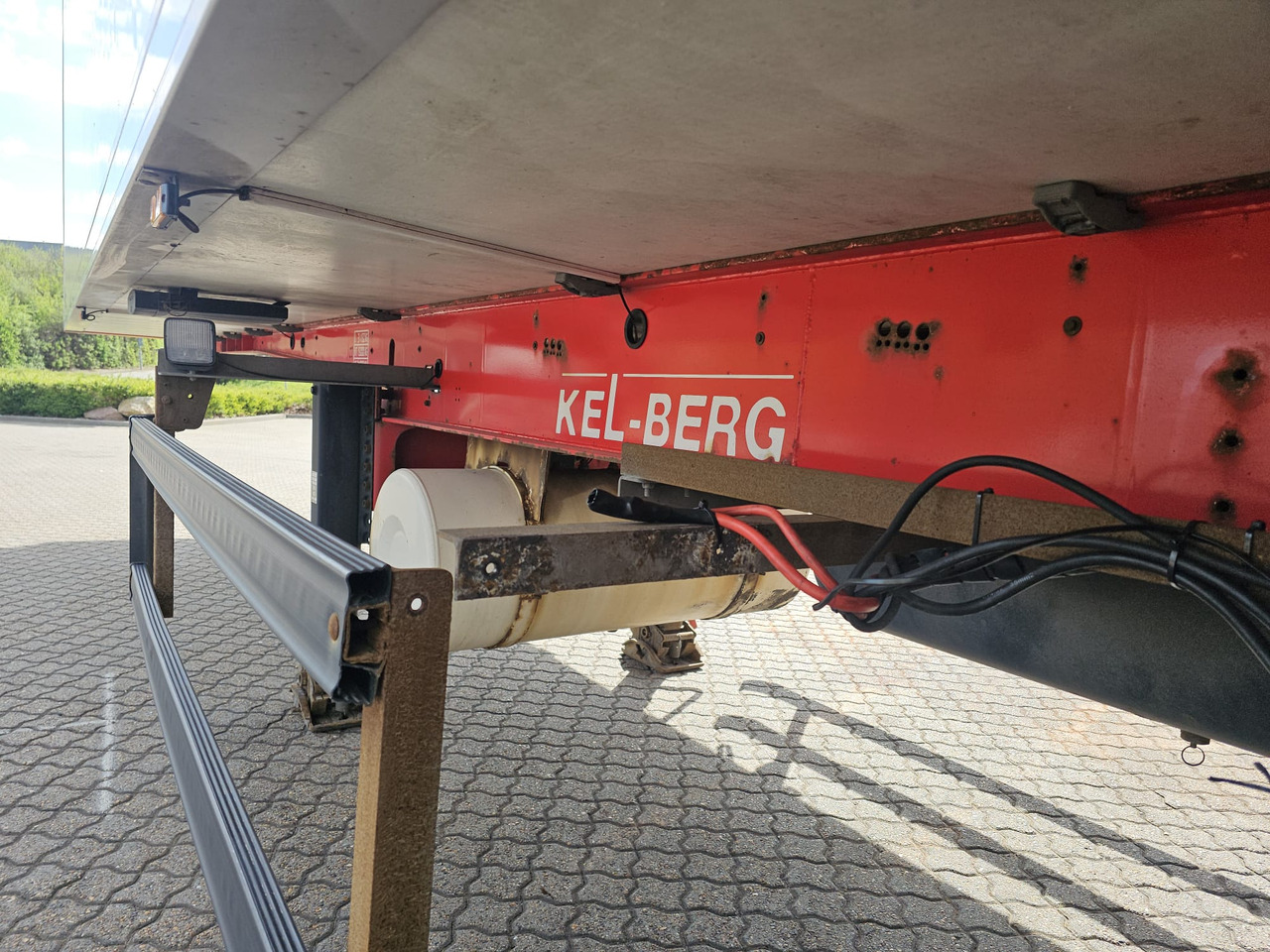 Puspiekabe refrižerators Kel-Berg Lamberet: foto 18
