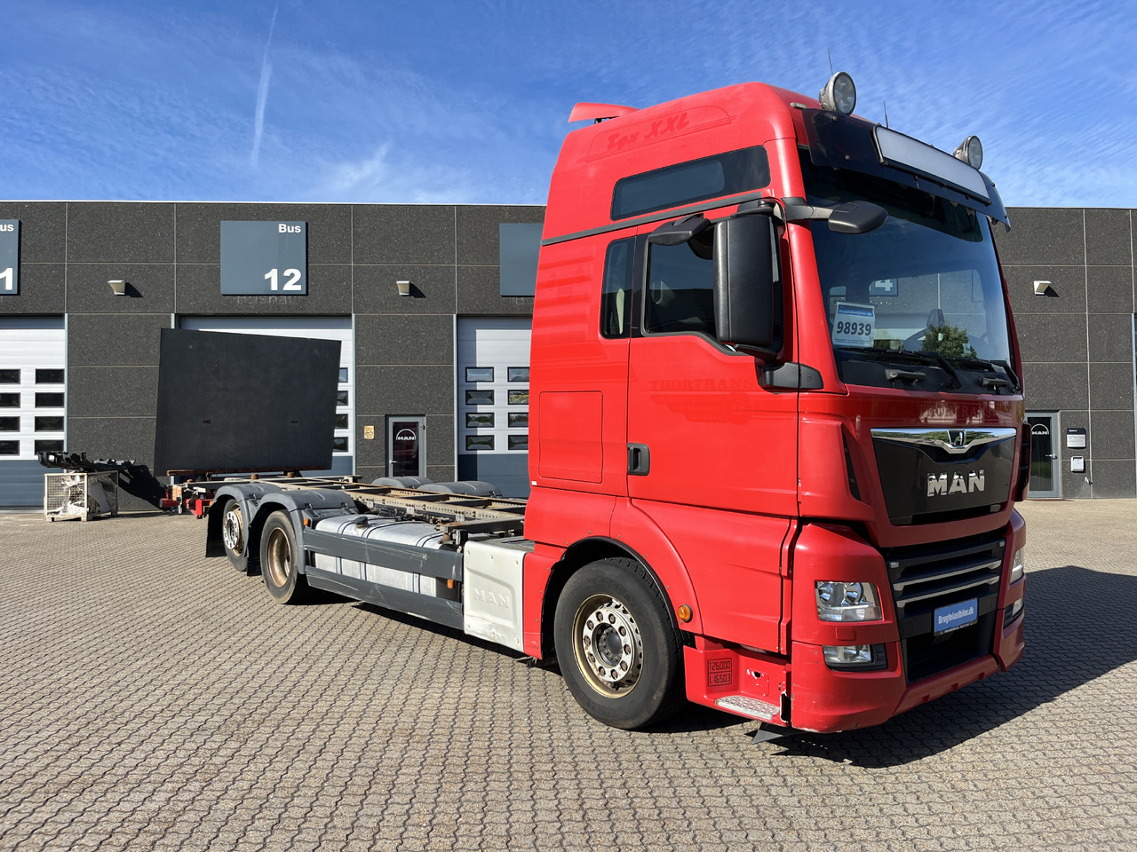 MAN TGX 26.500 6x2 - Konteineru vedējs/ Kravas automašīna ar noņemamā virsbūve: foto 2 MAN TGX 26.500 6x2 - Konteineru vedējs/ Kravas automašīna ar noņemamā virsbūve: foto 2