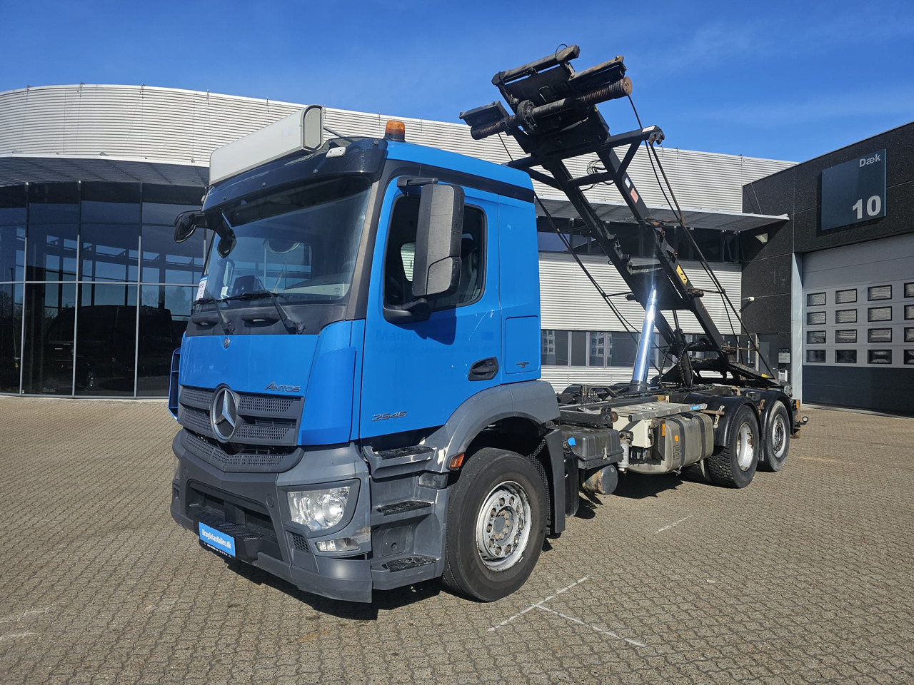 Mercedes Antos 2546 - Konteineru vedējs/ Kravas automašīna ar noņemamā virsbūve: foto 1 Mercedes Antos 2546 - Konteineru vedējs/ Kravas automašīna ar noņemamā virsbūve: foto 1