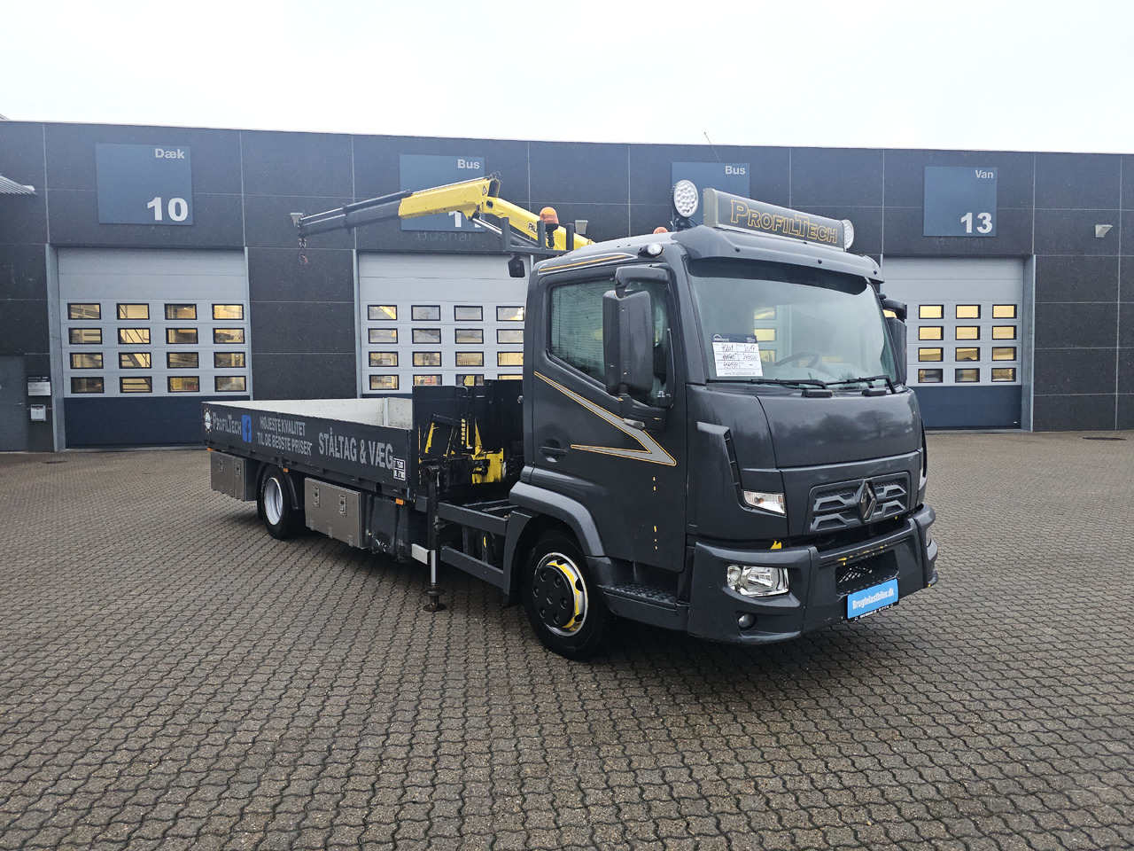Renault D-Serie - Bortu kravas automašīna/ Platforma, Kravas auto ar manipulatoru: foto 4 Renault D-Serie - Bortu kravas automašīna/ Platforma, Kravas auto ar manipulatoru: foto 4
