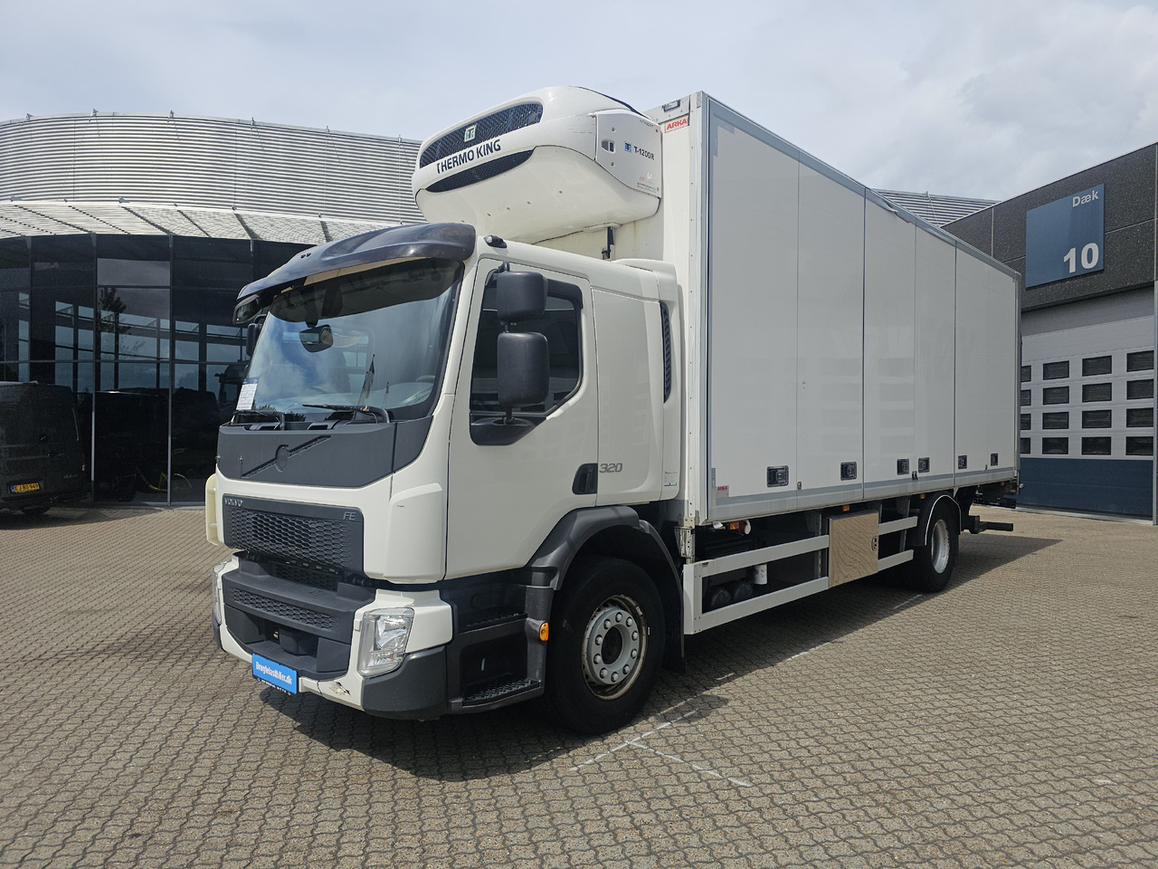 Volvo FE320 - Kravas automašīna refrižerators: foto 1 Volvo FE320 - Kravas automašīna refrižerators: foto 1