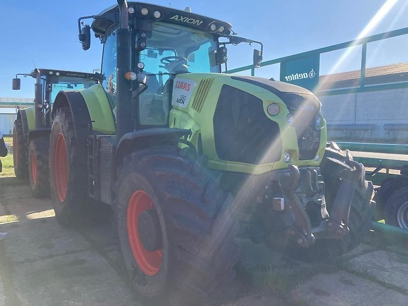 CLAAS Axion 830 - Traktors: foto 1 CLAAS Axion 830 - Traktors: foto 1