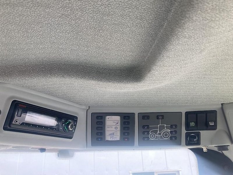 CLAAS Axion 850 CEBIS - Traktors: foto 2 CLAAS Axion 850 CEBIS - Traktors: foto 2