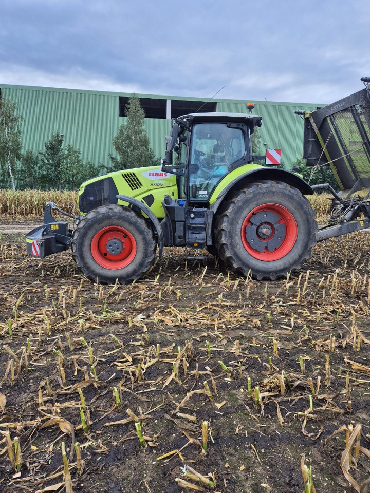 Traktors CLAAS Axion 870: foto 10