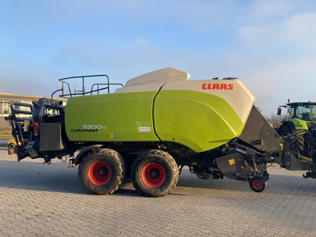 Jaunā Kīpu prese CLAAS Quadrant 5300 FC: foto 7