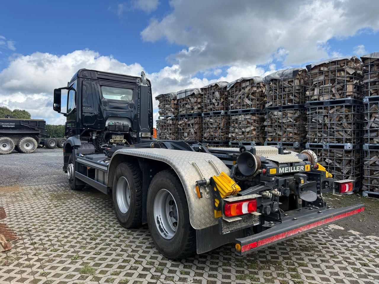 Mercedes-Benz Arocs 5 2648 Meiller Hakenlift 21-60 neuwertig - Pacēlājs ar āķi: foto 5 Mercedes-Benz Arocs 5 2648 Meiller Hakenlift 21-60 neuwertig - Pacēlājs ar āķi: foto 5