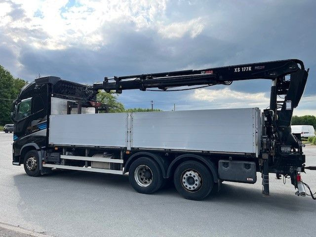 Volvo FH500 Baustoff LKW Hiap 177K Top gepflegt - Bortu kravas automašīna/ Platforma, Kravas auto ar manipulatoru: foto 2 Volvo FH500 Baustoff LKW Hiap 177K Top gepflegt - Bortu kravas automašīna/ Platforma, Kravas auto ar manipulatoru: foto 2