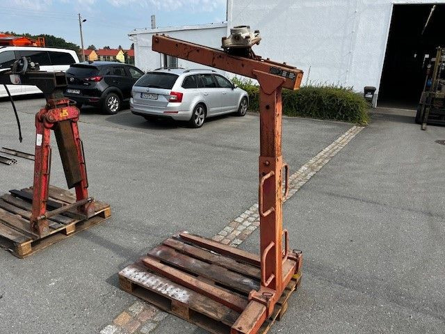 Verschiedene Ladekran Anbauteile - Kravas auto ar manipulatoru: foto 1 Verschiedene Ladekran Anbauteile - Kravas auto ar manipulatoru: foto 1