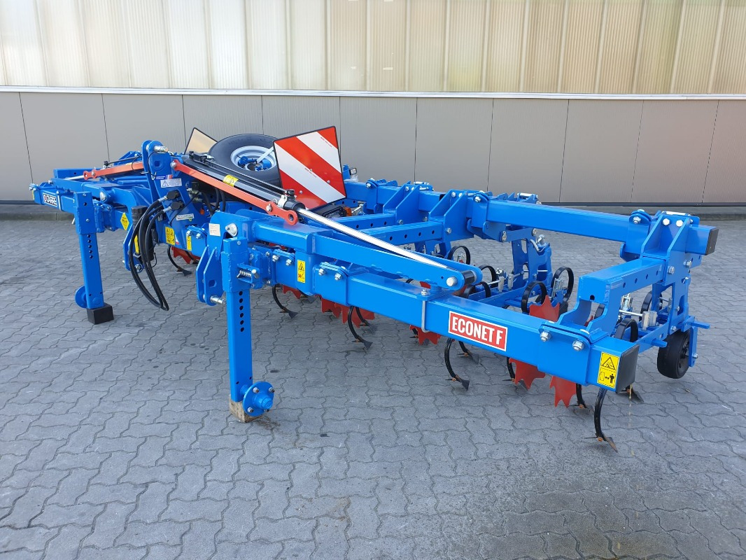 Carré ECONET F 6R75 HACKE - Augsnes apstrādes tehnika: foto 3 Carré ECONET F 6R75 HACKE - Augsnes apstrādes tehnika: foto 3