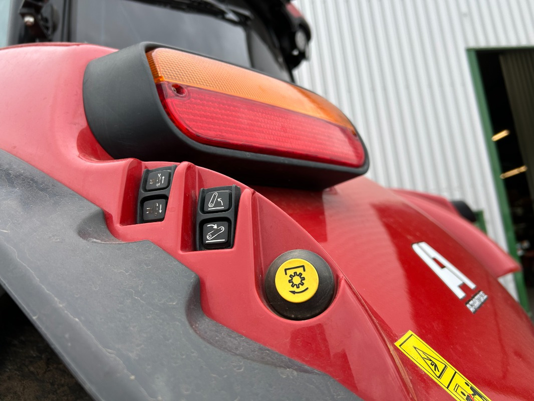 Case Maxxum 150 CVX - Traktors: foto 4 Case Maxxum 150 CVX - Traktors: foto 4