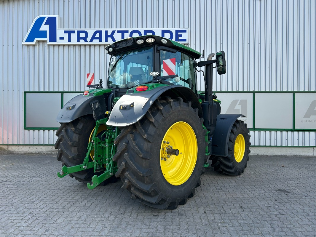 John Deere 6R 215 - Traktors: foto 2 John Deere 6R 215 - Traktors: foto 2