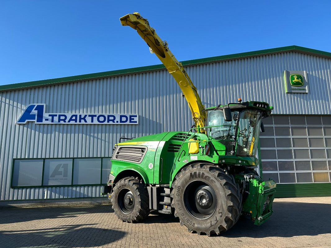 John Deere 8400i - Kombains: foto 4 John Deere 8400i - Kombains: foto 4