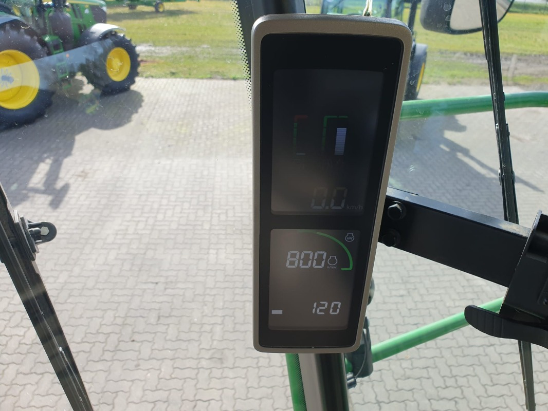 John Deere 9900 - Kombains: foto 3 John Deere 9900 - Kombains: foto 3