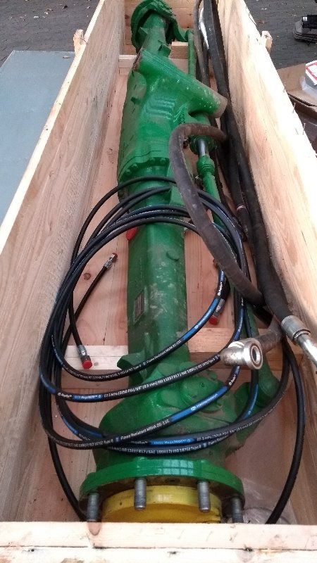 John Deere HINTERACHSE FÜR JD MÄHDRESCHER T660/670 - Hidraulika - Lauksaimniecības tehnika: foto 2 John Deere HINTERACHSE FÜR JD MÄHDRESCHER T660/670 - Hidraulika - Lauksaimniecības tehnika: foto 2