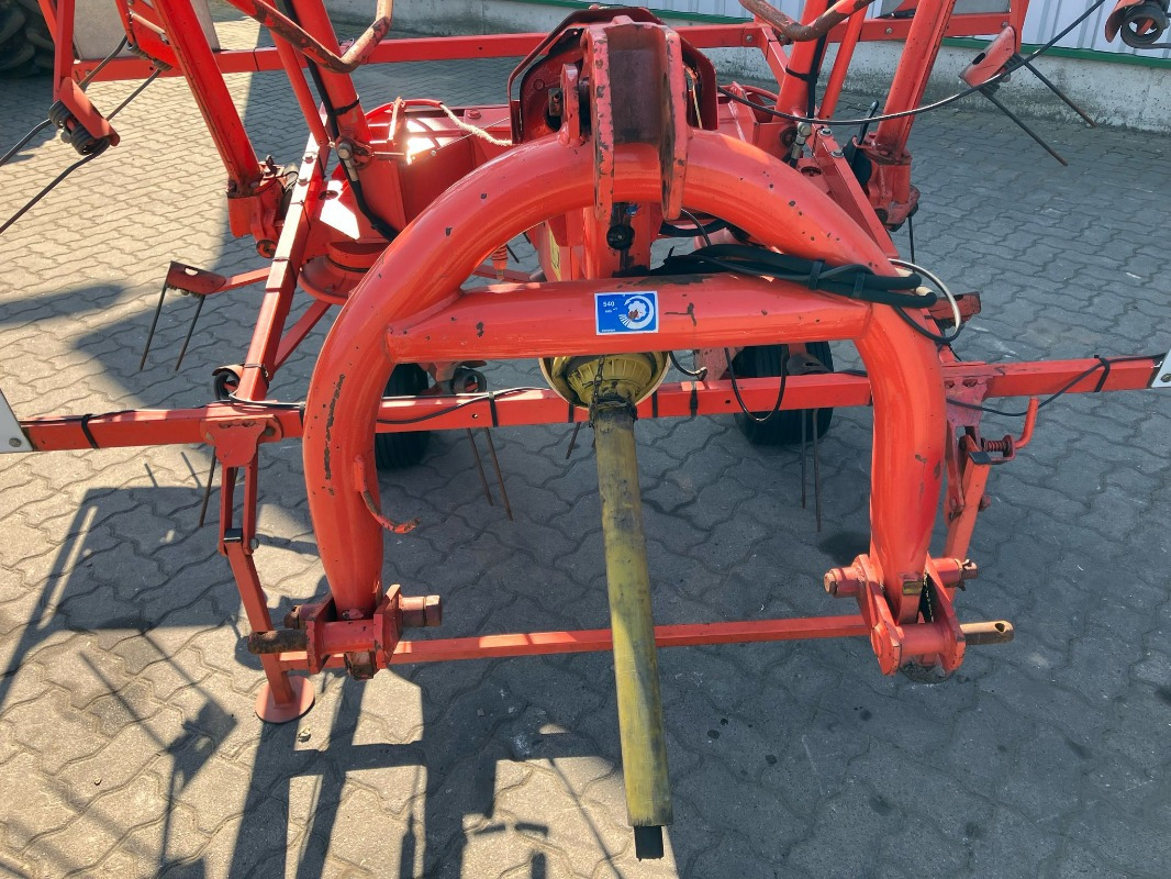 Kuhn GF 8501 - Vālotājs/ Ārdītājs: foto 2 Kuhn GF 8501 - Vālotājs/ Ārdītājs: foto 2