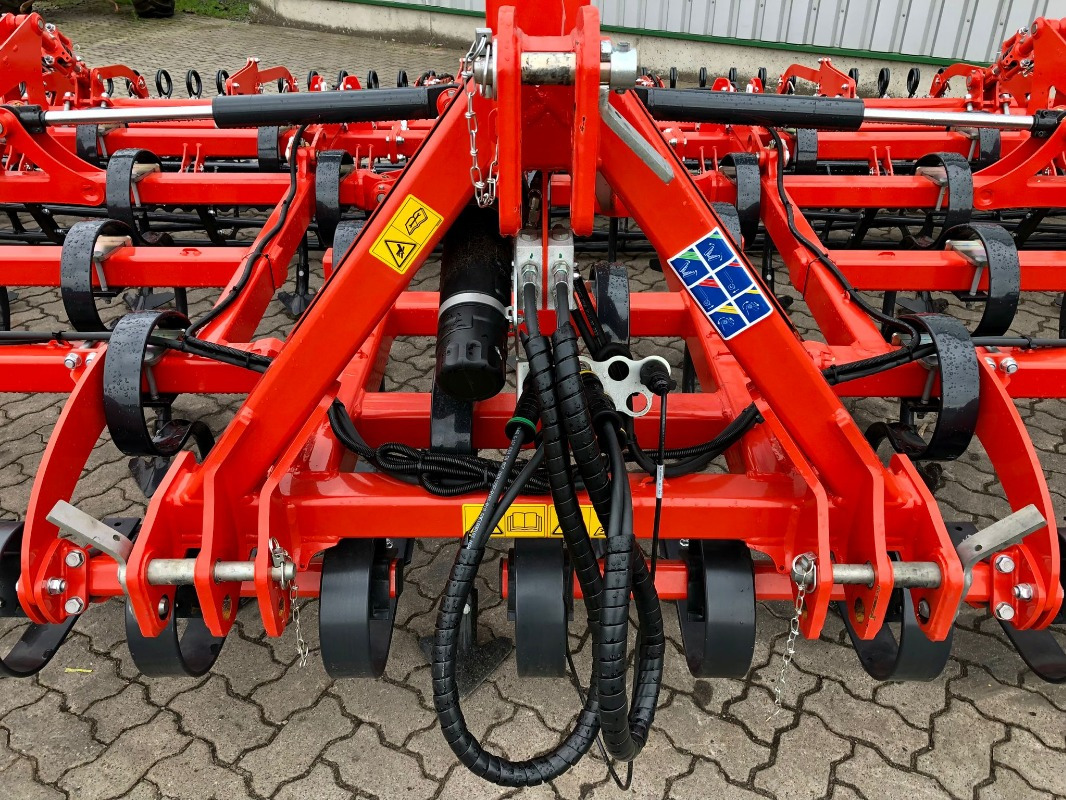 Kuhn PROLANDER 600 R - Augsnes apstrādes tehnika: foto 4 Kuhn PROLANDER 600 R - Augsnes apstrādes tehnika: foto 4