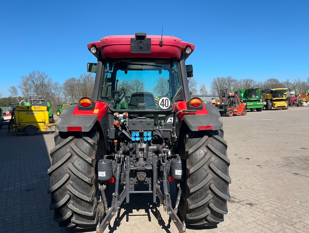 McCormick T 90 - Traktors: foto 3 McCormick T 90 - Traktors: foto 3