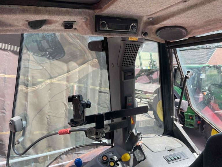 Same Iron 130 - Traktors: foto 5 Same Iron 130 - Traktors: foto 5