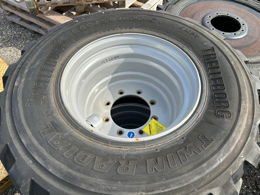 Trelleborg 600/50R22.5 - 2 Stück - Riepas un diski - Lauksaimniecības tehnika: foto 2 Trelleborg 600/50R22.5 - 2 Stück - Riepas un diski - Lauksaimniecības tehnika: foto 2