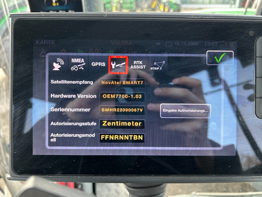 Valtra T195 - Traktors: foto 2 Valtra T195 - Traktors: foto 2