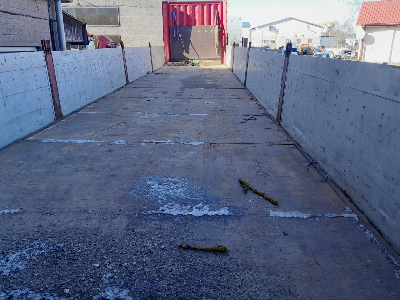 Bortu puspiekabe/ Platforma KRONE SD: foto 6