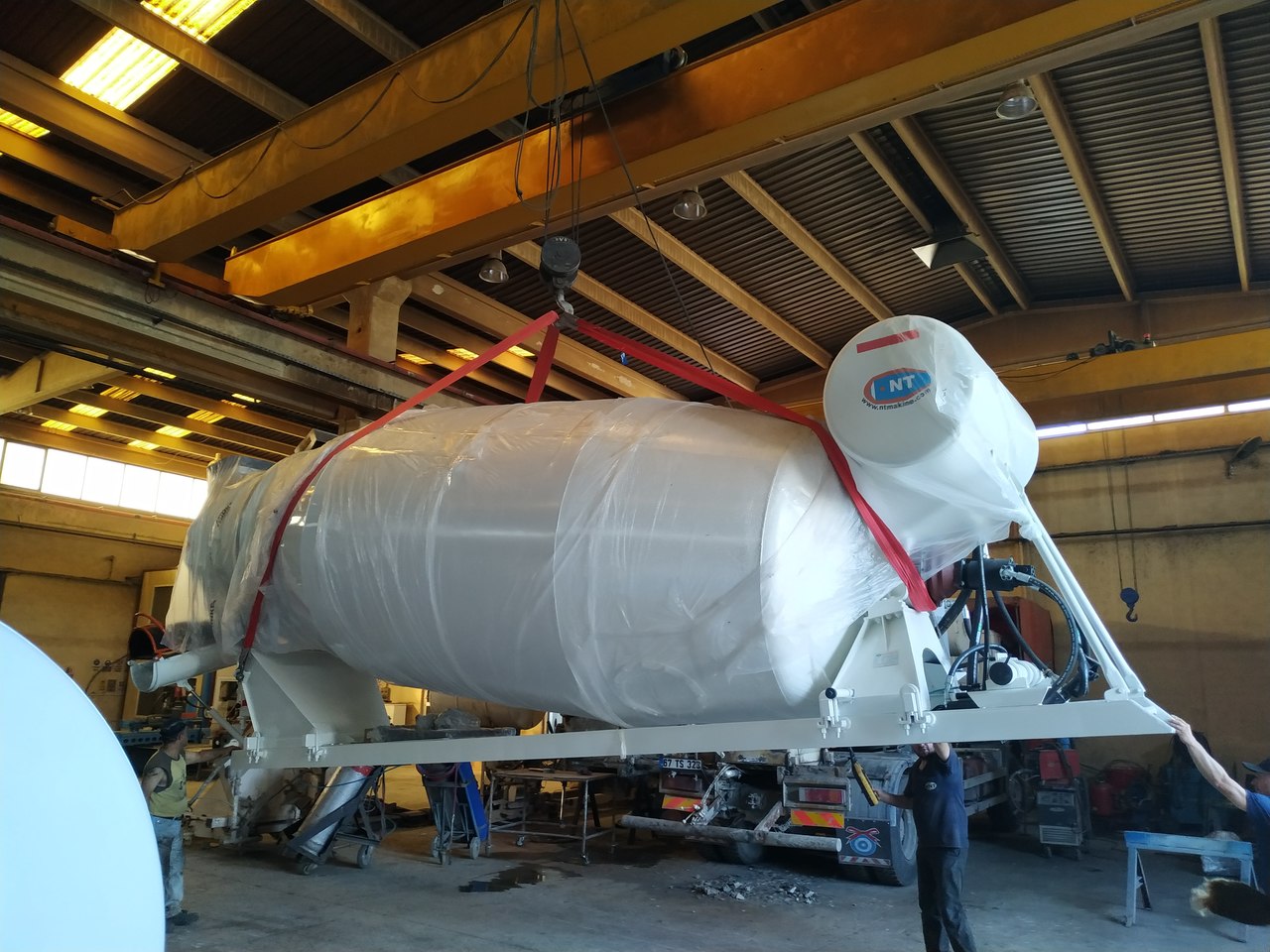 NT MAKINA 8-10-12 m3 CAPACITY MIXER - Maisītāja rotējošais cilindrs: foto 3 NT MAKINA 8-10-12 m3 CAPACITY MIXER - Maisītāja rotējošais cilindrs: foto 3