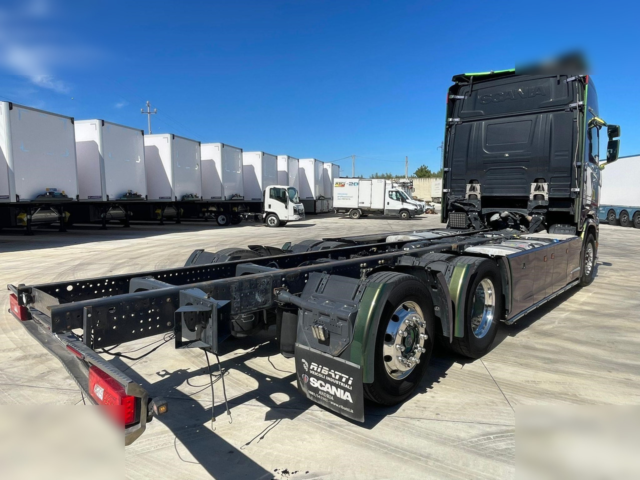 SCANIA S520 - Šasija kravas automašīna: foto 4 SCANIA S520 - Šasija kravas automašīna: foto 4