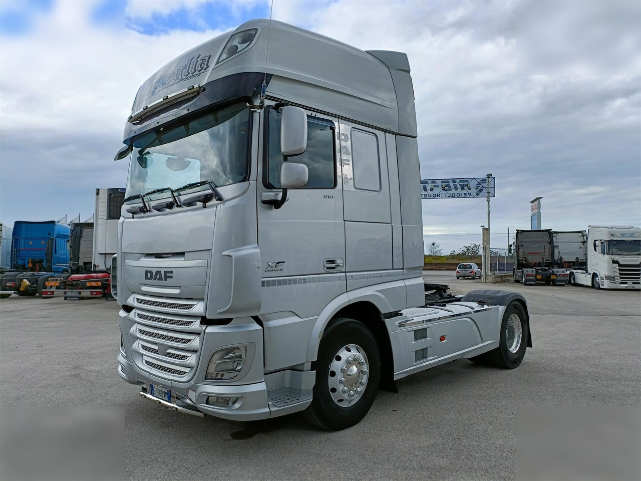 DAF XF510 - Vilcējs: foto 1 DAF XF510 - Vilcējs: foto 1