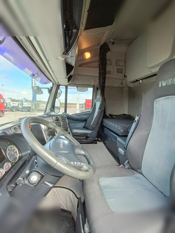 IVECO STRALIS 450 - Vilcējs: foto 4 IVECO STRALIS 450 - Vilcējs: foto 4