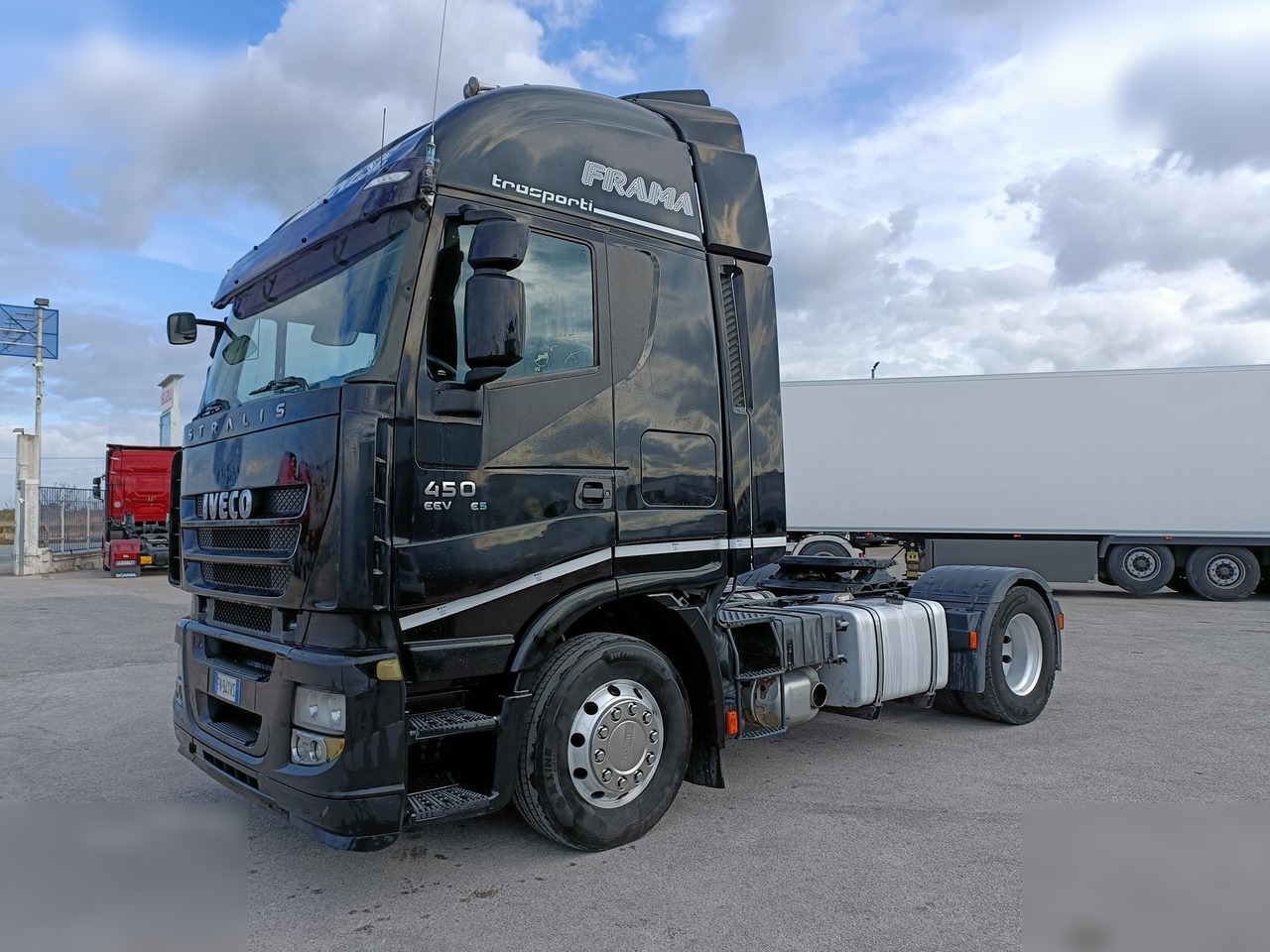 IVECO STRALIS 450 - Vilcējs: foto 1 IVECO STRALIS 450 - Vilcējs: foto 1