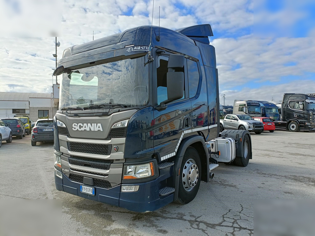 SCANIA P450 - Vilcējs: foto 1 SCANIA P450 - Vilcējs: foto 1