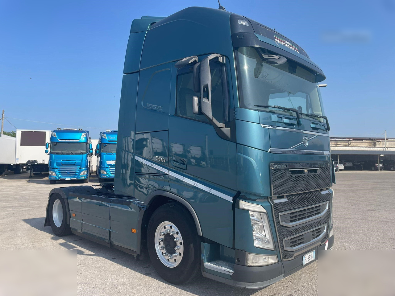 VOLVO FH500 - Vilcējs: foto 1 VOLVO FH500 - Vilcējs: foto 1