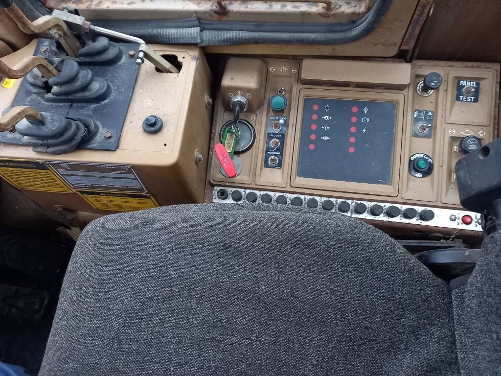 Riteņu iekrāvējs CAT IT 28 B: foto 25