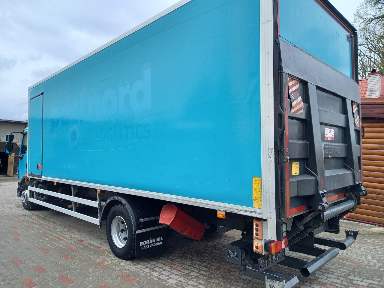 Kravas automašīna ar slēgto virsbūvi VOLVO FL, 4x2, 16000 KG. EEV: foto 12