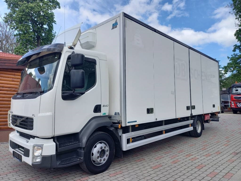 Volvo BM FL 240, 4x2, SIDE-OPENING - Kravas automašīna ar slēgto virsbūvi: foto 4 Volvo BM FL 240, 4x2, SIDE-OPENING - Kravas automašīna ar slēgto virsbūvi: foto 4