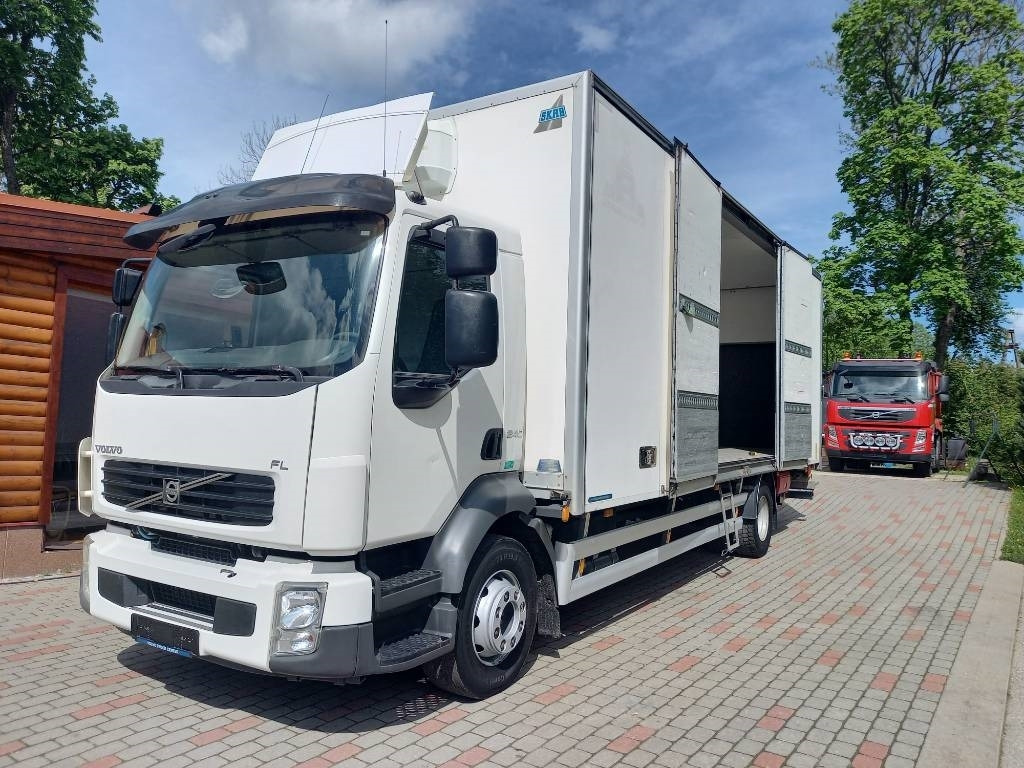 Volvo BM FL 240, 4x2, SIDE-OPENING - Kravas automašīna ar slēgto virsbūvi: foto 2 Volvo BM FL 240, 4x2, SIDE-OPENING - Kravas automašīna ar slēgto virsbūvi: foto 2