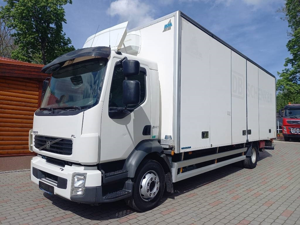 Volvo BM FL 240, 4x2, SIDE-OPENING - Kravas automašīna ar slēgto virsbūvi: foto 1 Volvo BM FL 240, 4x2, SIDE-OPENING - Kravas automašīna ar slēgto virsbūvi: foto 1