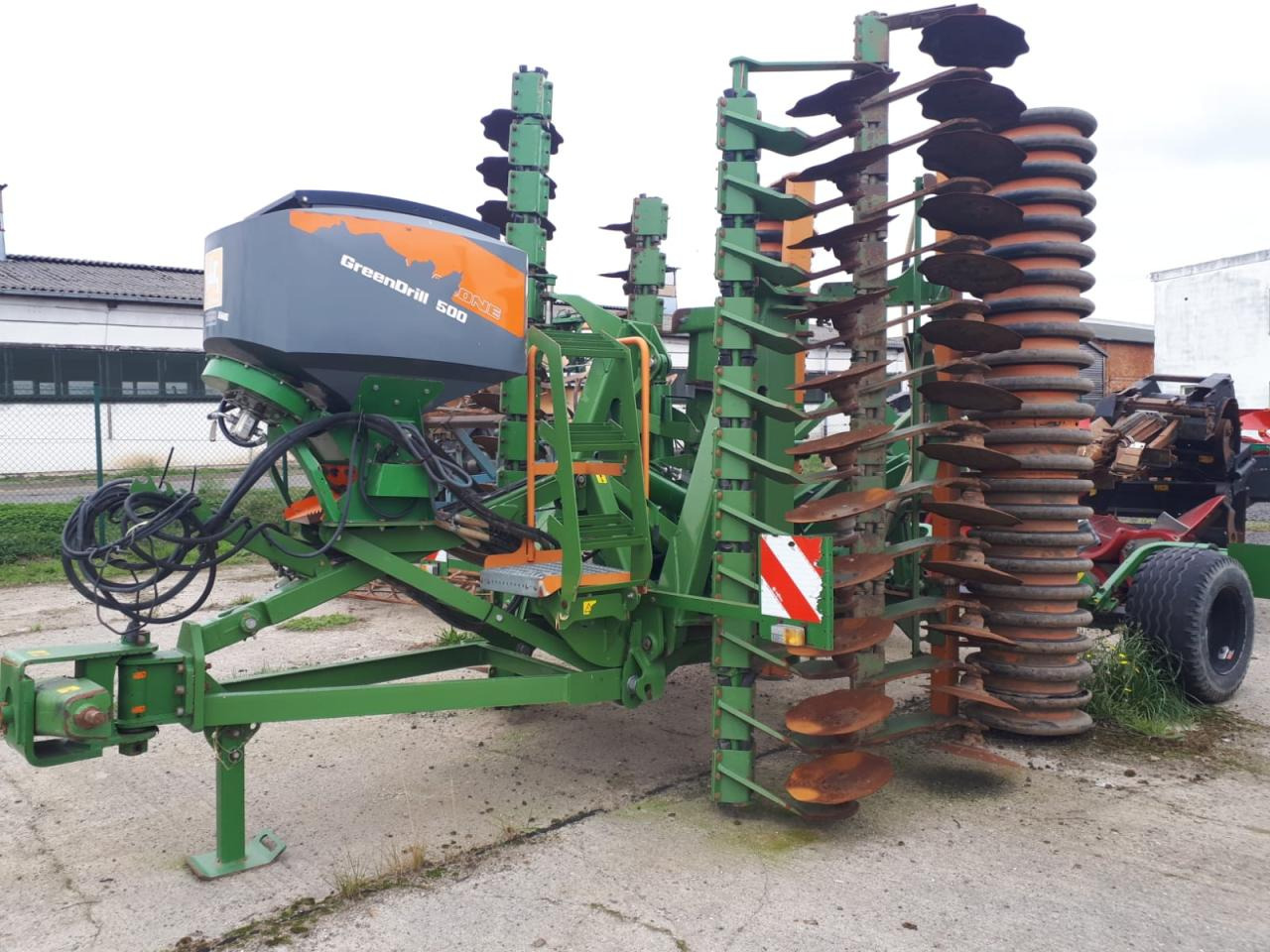 Amazone Catros 6002-2TS - Disku ecēša: foto 1 Amazone Catros 6002-2TS - Disku ecēša: foto 1