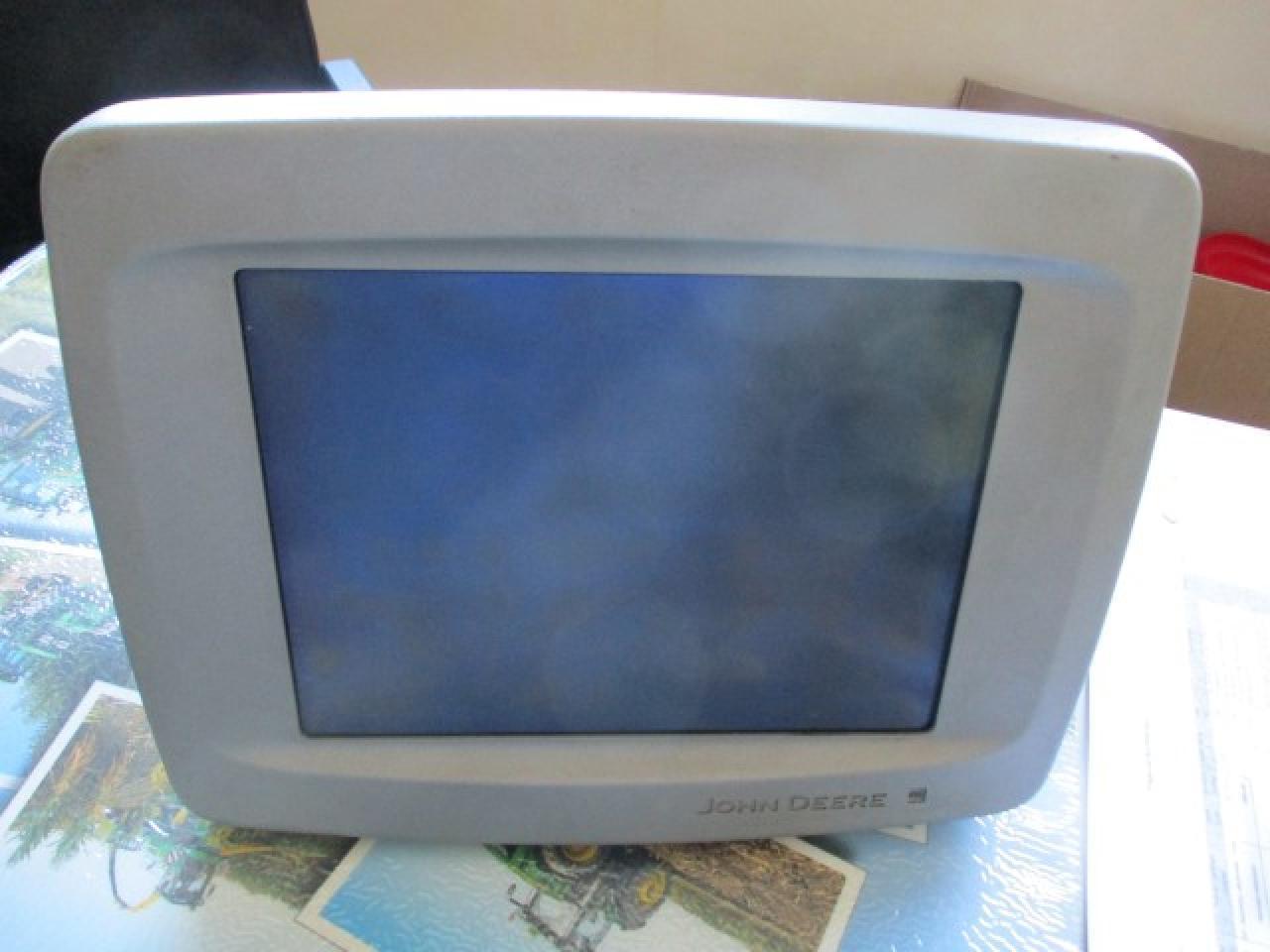 John Deere 2600 - Navigācijas sistēma: foto 1 John Deere 2600 - Navigācijas sistēma: foto 1