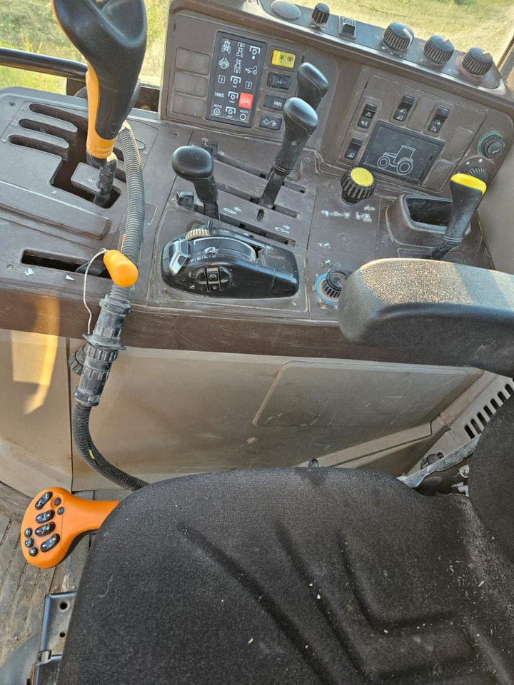 John Deere 6920 - Traktors: foto 3 John Deere 6920 - Traktors: foto 3