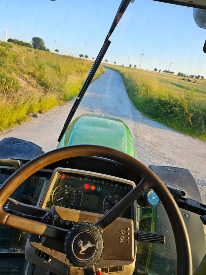 John Deere 6920 - Traktors: foto 2 John Deere 6920 - Traktors: foto 2