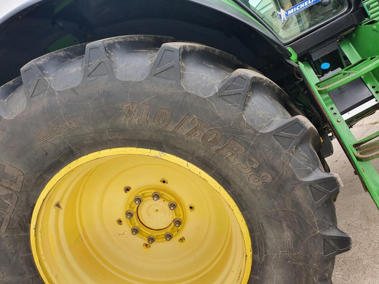 John Deere 7530 Premium - Traktors: foto 3 John Deere 7530 Premium - Traktors: foto 3