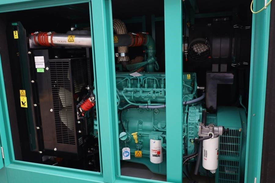 Cummins C220D5EQ Declaration of Conformity, Diesel, 220kVA - Elektroģenerators: foto 4 Cummins C220D5EQ Declaration of Conformity, Diesel, 220kVA - Elektroģenerators: foto 4