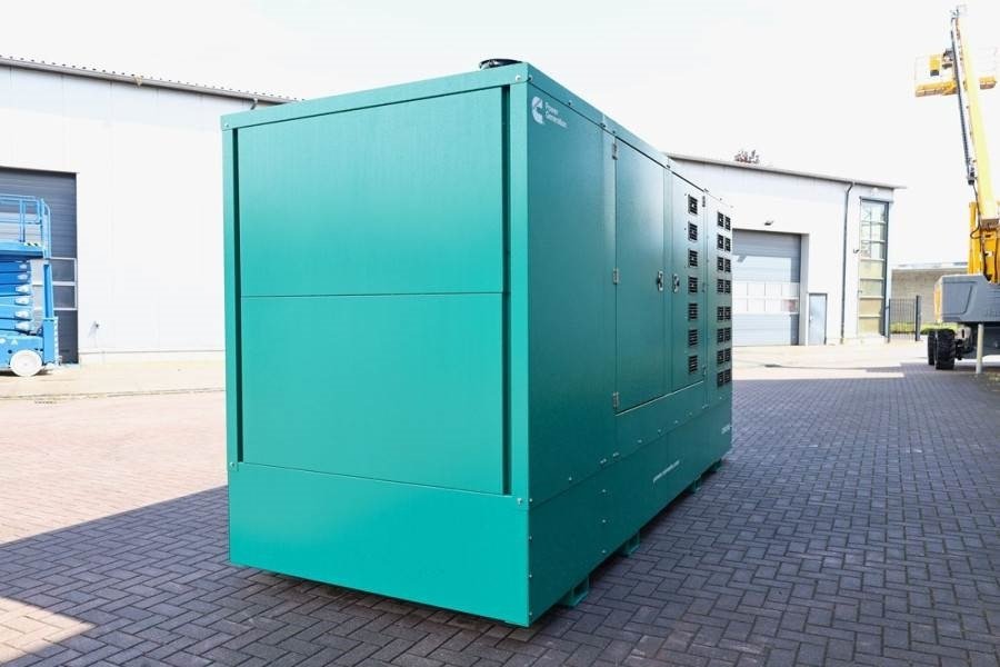 Elektroģenerators Cummins C550D5Q Declaration of Conformity, Diesel, 550kVA,: foto 9 Elektroģenerators Cummins C550D5Q Declaration of Conformity, Diesel, 550kVA,: foto 9